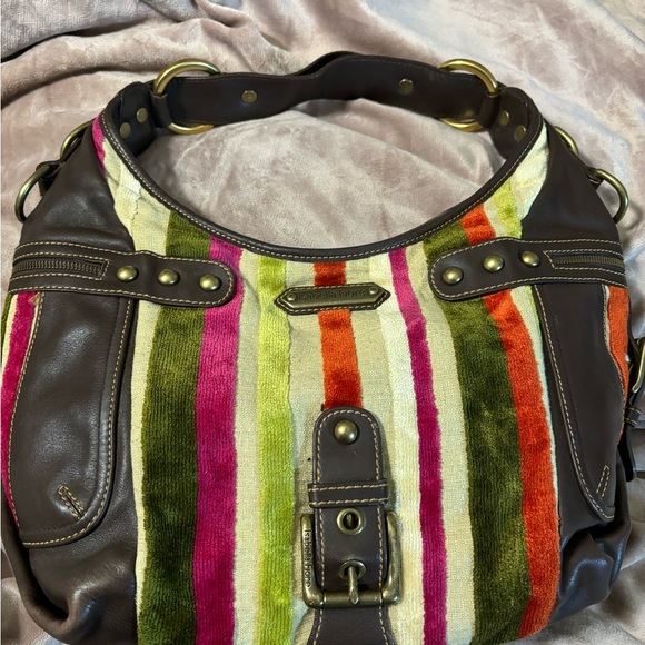 Vintage velvet Isabella Fiore bag - Picture 7 of 9